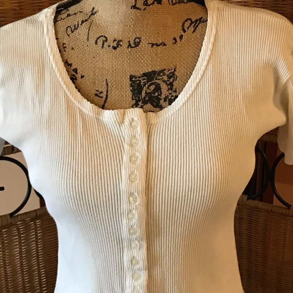 White Short Sleeve Ribbed Button Down - Picture 2 of 4